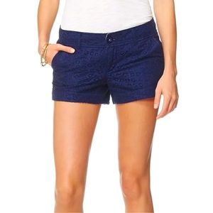 NWT RARE FIND LILLY PULITZER WALSH SHORTS 8 TRUE NAVY PAISLEY LACE GRAIL